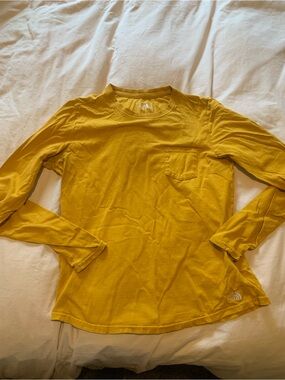 Yellow Long Sleeve Pocket Tee - The North Face Size Small